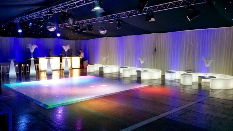 Dance floor and LED furniture e1664354234955
